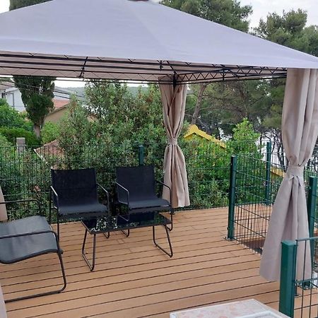Janus Apartments Jelsa  Extérieur photo