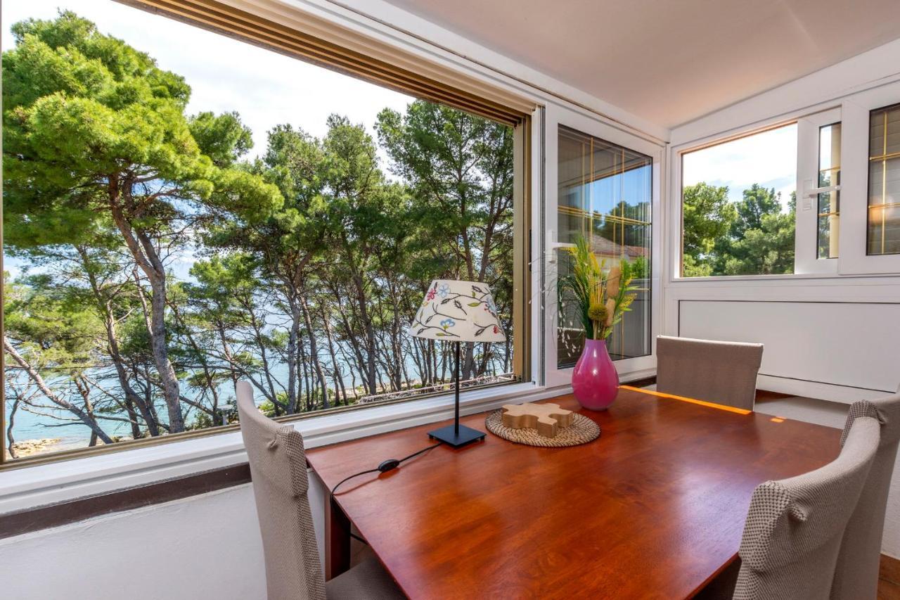 Janus Apartments Jelsa  Extérieur photo