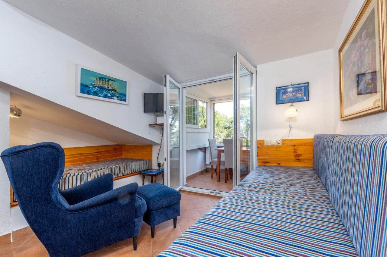 Janus Apartments Jelsa  Extérieur photo