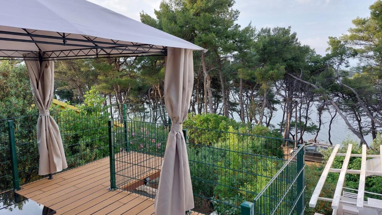 Janus Apartments Jelsa  Extérieur photo